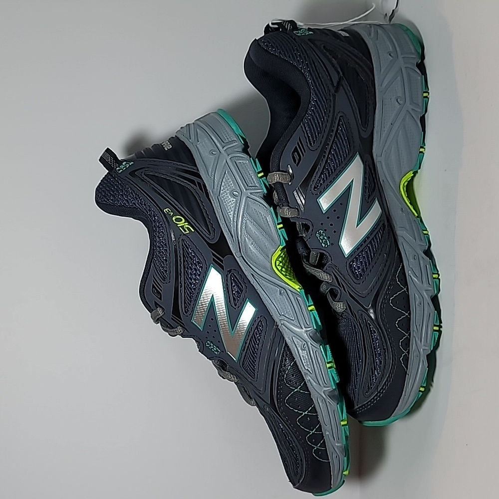 NewBalance 510v3 womens 7.5 steel blue all terrain Trail running outdoor mesh